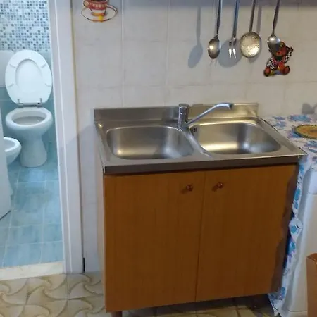 Monolocale Indipendenza